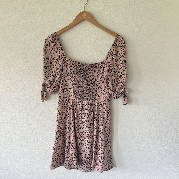 Reformation Quin Tie Sleeve Mini Dress in Pink Panther - Picture 6 of 6